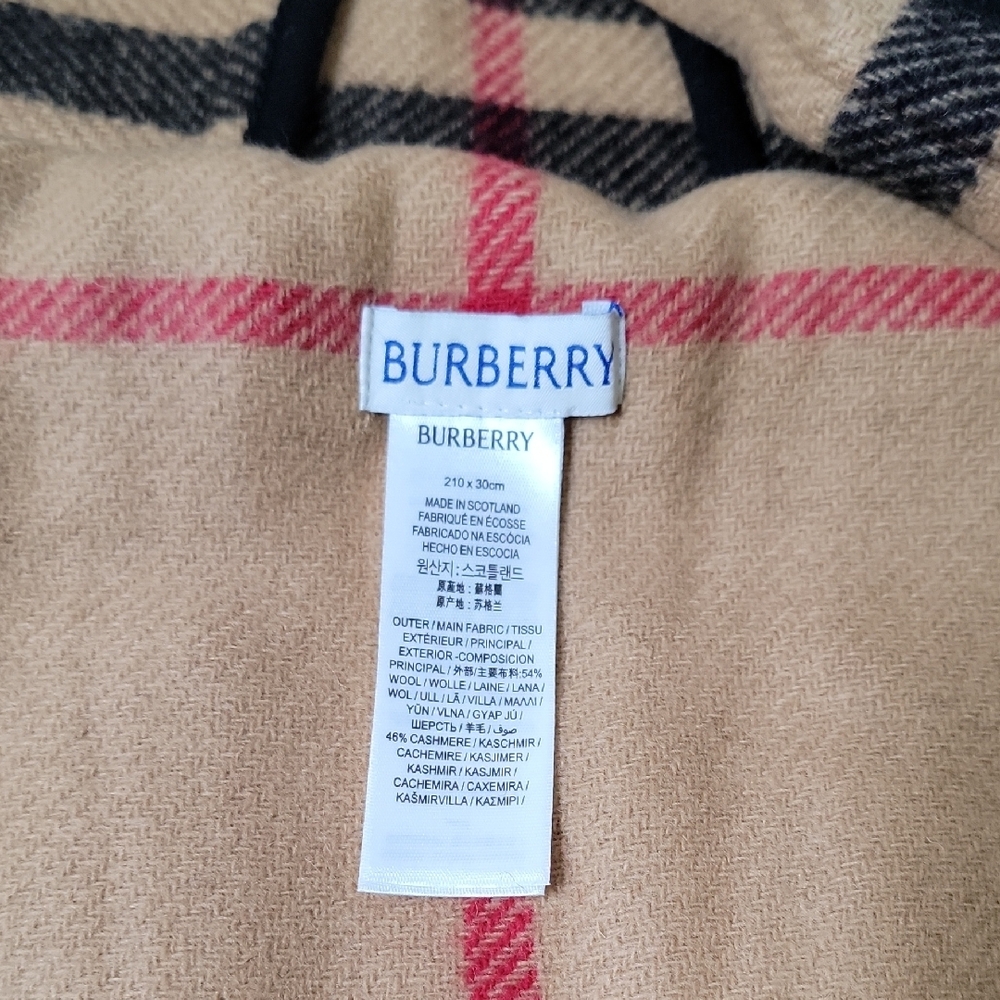 Burberry Tan and Black Wool-Cashmere Hooded Scarf - Picture 3 of 4